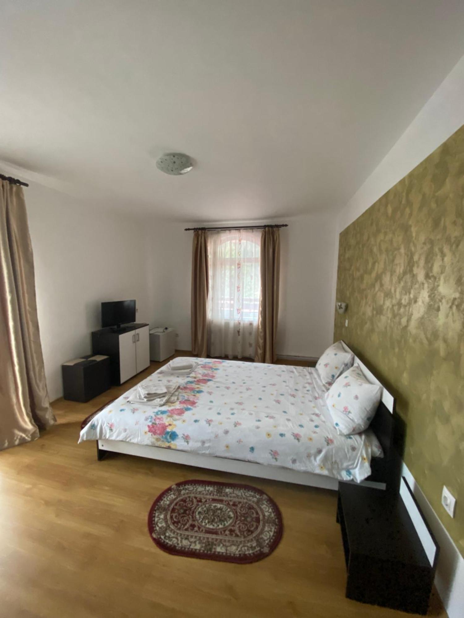 알바크 Casa Cristalina&Dumi 게스트하우스 외부 사진