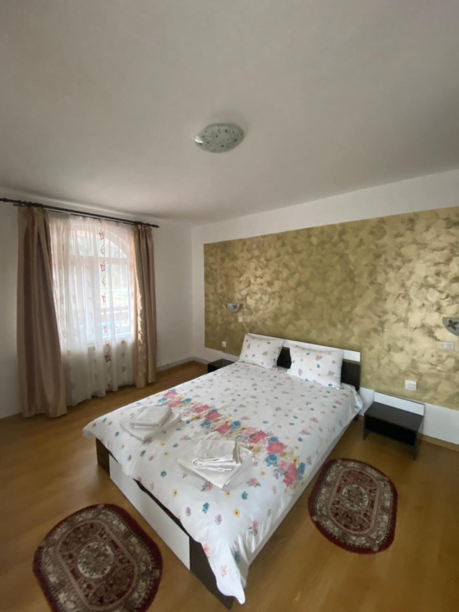 알바크 Casa Cristalina&Dumi 게스트하우스 외부 사진
